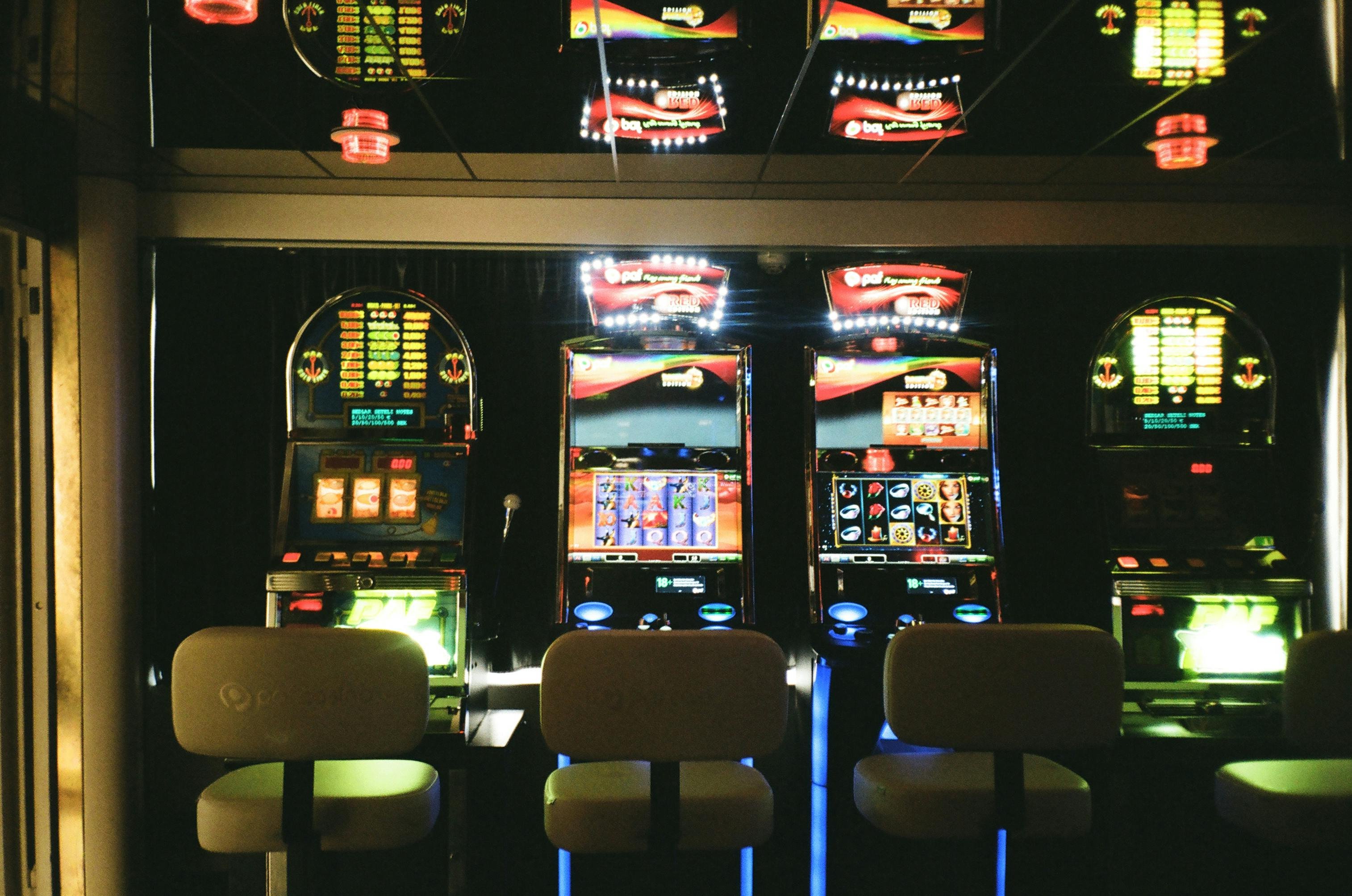 Filipino player placing a sports bet on winph11 mobile browser step by step
